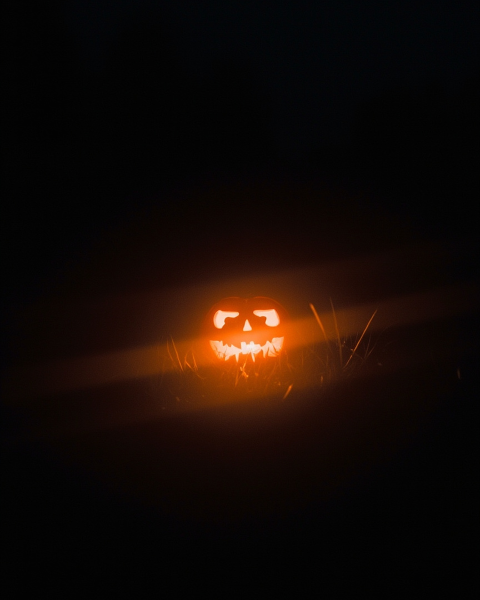 Halloween e-card design